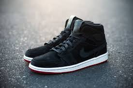 Air Jordan 1 Mid Black And White And Red Air Jordan 1 Mid Nouveau Black Gym Red Eu Kicks Sneaker Magazine Sneakers Men Fashion Air Jordans Best Sneakers