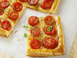 Quiche Aux Tomates Facile Recette En 2020 Quiche Tomate Recette Quiche Recettes De Cuisine