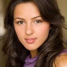 Julia Singh (@JSingh20)