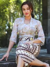 Vezi ce a descoperit nora alexandra petru (noraalexandrape) pe pinterest, cea mai mare colecție de idei din lume. Setia Mendukung Jerinx Ini 4 Fakta Nora Alexandra News Entertainment Fimela Com