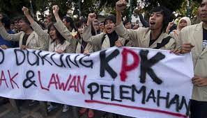Masih kuatnya dukungan publik hari ini pada 57 pegawai kpk membuktikan bahwa rakyat tidak terpengaruh rekayasa fitnah talibanisme, kata . Profesor Turun Gunung Demo Dukung Kpk Hari Ini Nasional Tempo Co