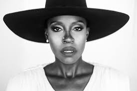 MODERN PORTRAITURE for WOMEN(@nicholekathryn) • Instagram 사진 및 동영상