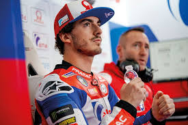 Sigue la última hora de francesco bagnaia, piloto italiano de motociclismo: Intervista A Pecco Bagnaia Cuoredesmo