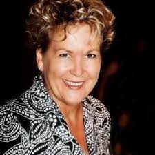 Roxanne Dodge's Instagram, Twitter & Facebook