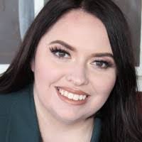 Desiree Roberts's Instagram, Twitter & Facebook