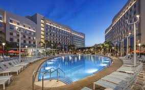 Universal S Endless Summer Resort Surfside Inn And Suites Now Open Universal Vacation Universal Orlando Hotels Universal Orlando Resort