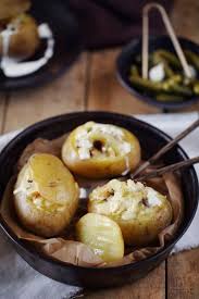Pommes De Terre Au Four Facon Tartiflette Chefnini Recette Pomme De Terre Au Four Recettes De Cuisine Pomme De Terre
