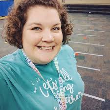 Melissa Meece's Instagram, Twitter & Facebook