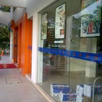 Saya akan memaklumkan kepada pihak saya dengan ini membenarkan / tidak membenarkan* pihak bank rakyat mendapatkan maklumat peribadi kredit dari syarikat credit tip off services sdn. Bank Rakyat Seksyen 9 Now Closed Bank