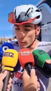 𝑴𝒊𝒄𝒉𝒂𝒆𝒍 𝑺𝒕𝒐𝒓𝒆𝒓 𝒆𝒔 𝒆𝒍 𝒏𝒖𝒆𝒗𝒐 𝒍𝒊́𝒅𝒆𝒓 𝒆𝒏 𝒍𝒐𝒔  𝑨𝒍𝒑𝒆𝒔 𝒕𝒓𝒂𝒔 𝒈𝒂𝒏𝒂𝒓 𝒍𝒂 𝒆𝒕𝒂𝒑𝒂 𝒓𝒆𝒊𝒏𝒂 El australiano Michael  Storer , del Tudor Cycling, se ha adueñado del liderato del Tour de los  Alpes ,