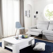 Mesurez 15 cm entre cette marque et le futur point de fixation de votre tringle sur le plafond. Comment Fixer Une Tringle A Rideaux Au Plafond Blog But