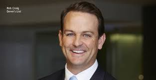 Craig Dever's Instagram, Twitter & Facebook