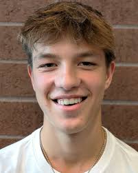 Sixteen students named to 2023 homecoming court