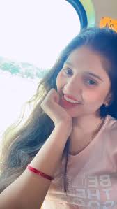 Ajb hal rhta h 🥰#traveling #trendingreels #viralvideos