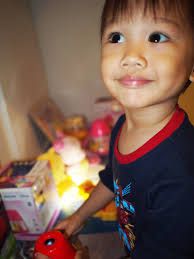 Motherkao loves... Archives