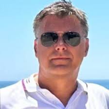 Darren Fowler (@DarrenFowler)