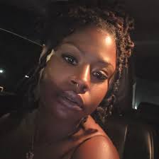 This Woman was Crying at a Red Light, Then a Homeless Man Changed  Everything ❤️🥺