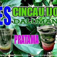 Es cincau hijau terbuat dari daun cincau yang proses pembuatannya dengan cara manual tanpa menggunakan alat bantu, atau bisa dikatakan dengan menggunakan tangan kita sendiri. Es Cincau Ijo Pratama Photos Facebook
