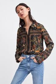 Imagen 2 De Camisa Estampada De Zara Clothes For Women Women Shirts Blouse Womens Wholesale Clothing