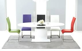 white high gloss round dining table