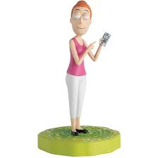 Amazon.com: Rick and Morty Collection | Summer Smith Figurine with Magazine  Issue 4 by Eaglemoss Hero Collector : Home & Kitchen