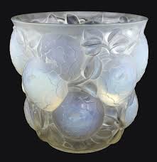 Vase Oran 1927 Maison Lalique Collection Privee Lalique Glass Artwork Glass Art