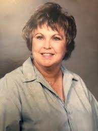 Diane Winchell's Instagram, Twitter & Facebook