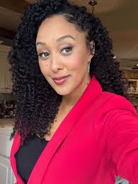 Janet Mariscal, Makeup Artist