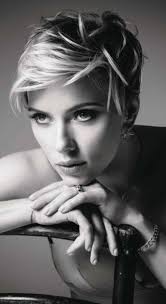 Black And White Celebrities Photography Pin By Steve Barnaby On Actrices Hermosas Scarlett Johansson Scarlett Johanson Scarlet Johansson