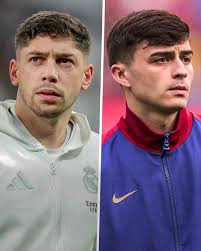 Merry Christmas Eve everyone. I opened a box sent to me by my long distance  partner Deborah and I wanted to share it here. This put such a big smile