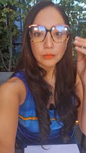 @optisur.bymarciacaa siempre acompañándonos en @y_porqueno.podcast aca de  modelocas, junto a la mosca, nuestra mascota ...