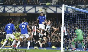 However, during a match against tottenham hotspur, cleverley suffered a malleolar injury and was sidelined between six and eight weeks. Everton 2 2 Newcastle Magpies Score Two Goals In Stoppage Time To Salvage Unlikely Draw Daily Mail Online