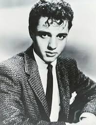 Who is your favorite character from saw? Mine is dectective Hoffman