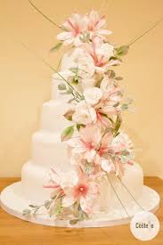 Kick off your virtual wedding with elegant, yet effortless zoom wedding invitations. Sugar Flowers Cascade Wedding Cake Casa Costello