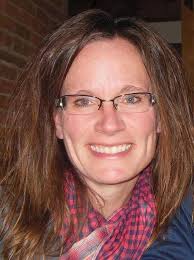 Mary Beth Jourdonnais received the Maryfrances Shreeve Award for Teaching  Excellence at the end of 2020. University of Montana's Phyllis J.  Washington College of Education and Human Sciences and the family of