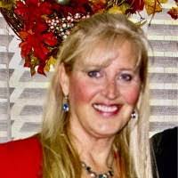 Stacy Lott's Instagram, Twitter & Facebook