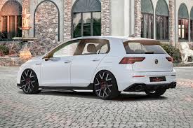 If you would like to modify your gti but don't know where to start, use the search bar. Tuning Vw Golf 8 Mit Ordentlicher Tieferlegung Und Bodykit Autobild De