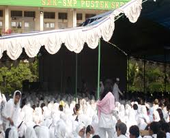 Biaya masuk smp pustek serpong. Http Www Smp Pustekserpong Com Downlot Php File Brosur2007 Pdf