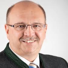 Albert Koller's Instagram, Twitter & Facebook