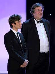 Born on 25th may, 1976 in douglas, cork, ireland, he is famous for disco pigs. Cillian Murphy Real Height The Best Model American Haircut