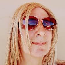 Jackie Schindler's Instagram, Twitter & Facebook