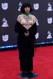 This was confirmed via a reside video for his followers, to whom he confessed that he was attempting to get pregnant for a 12 months. Mon Laferte Chilean Singer Attends Grammys Topless 18 Photos Video 1st For Credible News