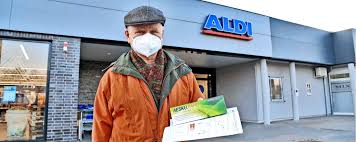 Aldi sorgt für einen ordentlichen paukenschlag. Vduhbosoveyemm