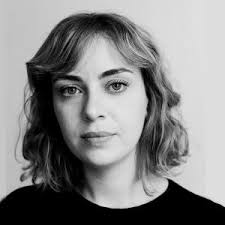 Anna Siebold's Instagram, Twitter & Facebook