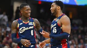 Lakers' LeBron James: Double-doubles in Game 4 defeat