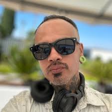 a piece of our past 👀 charlie cattaneo and bud edwards selecting meat for  a fundraiser to help build the Mission School in 1962 at the berkemeyer  meat market—what we now know