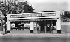 Exterior View Of A Kroger Self Service Super Market Which Features Kroger Supermarket Self Service