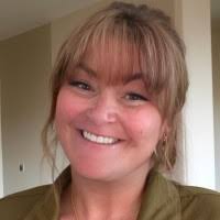 900+ "-patrick Hearn" profiles