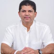 images?q=tbn:ANd9GcRm49BJZZ7wc3fs989xew1