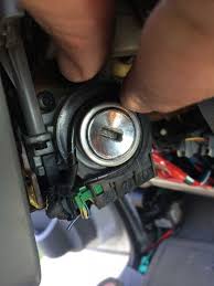 Oavsett om du är en nybörjare ford f150 entusiast, en expert ford f150 mobil elektronik installatör eller en ford f150 fläkt med en 2007 ford f150, kan ett fjärranslutet start kopplingsschema spara mycket tid. Viper 5706v Alarm Keyless Remote Start Install With Pics Ford F150 Forum Community Of Ford Truck Fans